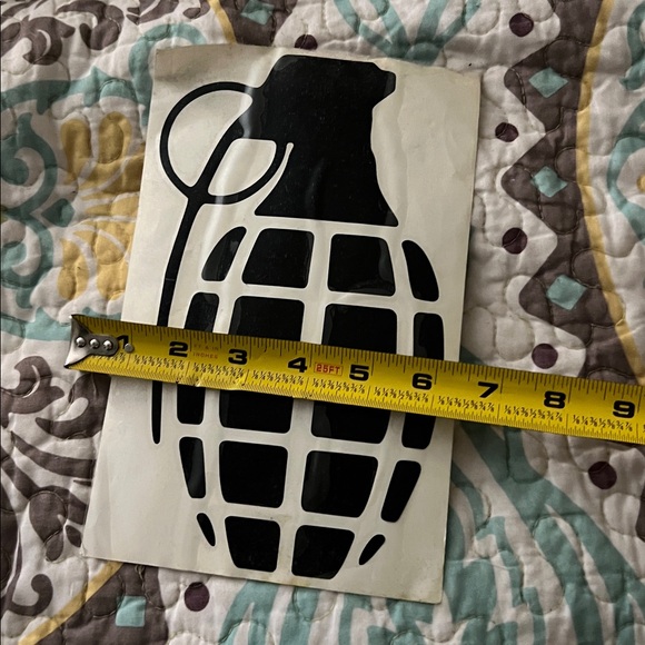 🔥LARGE GRENADE DECAL - Picture 3 of 4